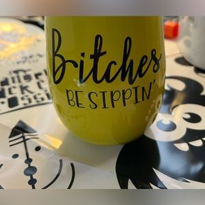 I personalize yeti cups (generic) anything you would like and or any colors 🥤